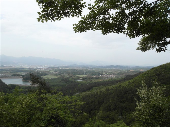 会当凌绝顶，一览众山小